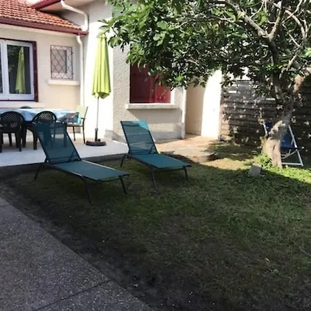 Casa de Férias Maison Arcachon Avec Jardin La Teste-de-Buch